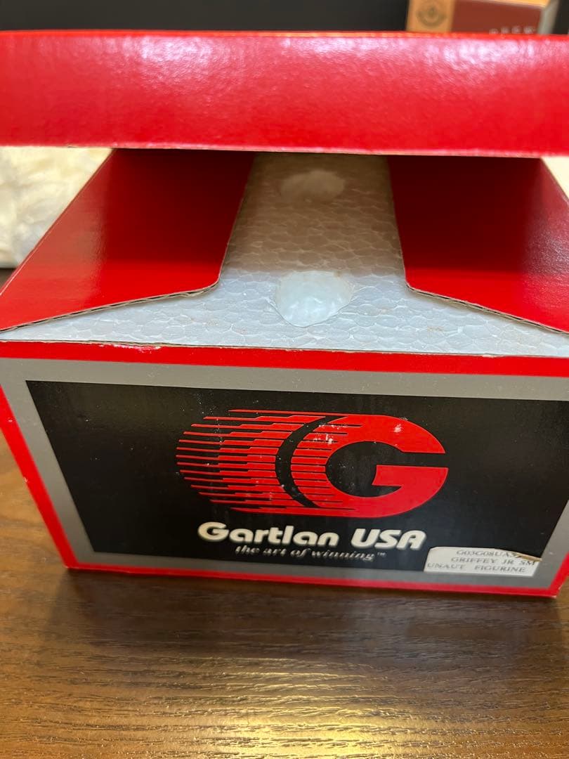 UDA】ケン・グリフィーJr.直筆サインボール &ミニフィギュアsetの通販