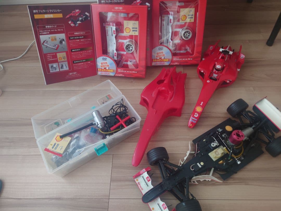 ディアゴスティーニ フェラーリF1 エンジンラジコン - メルカリ