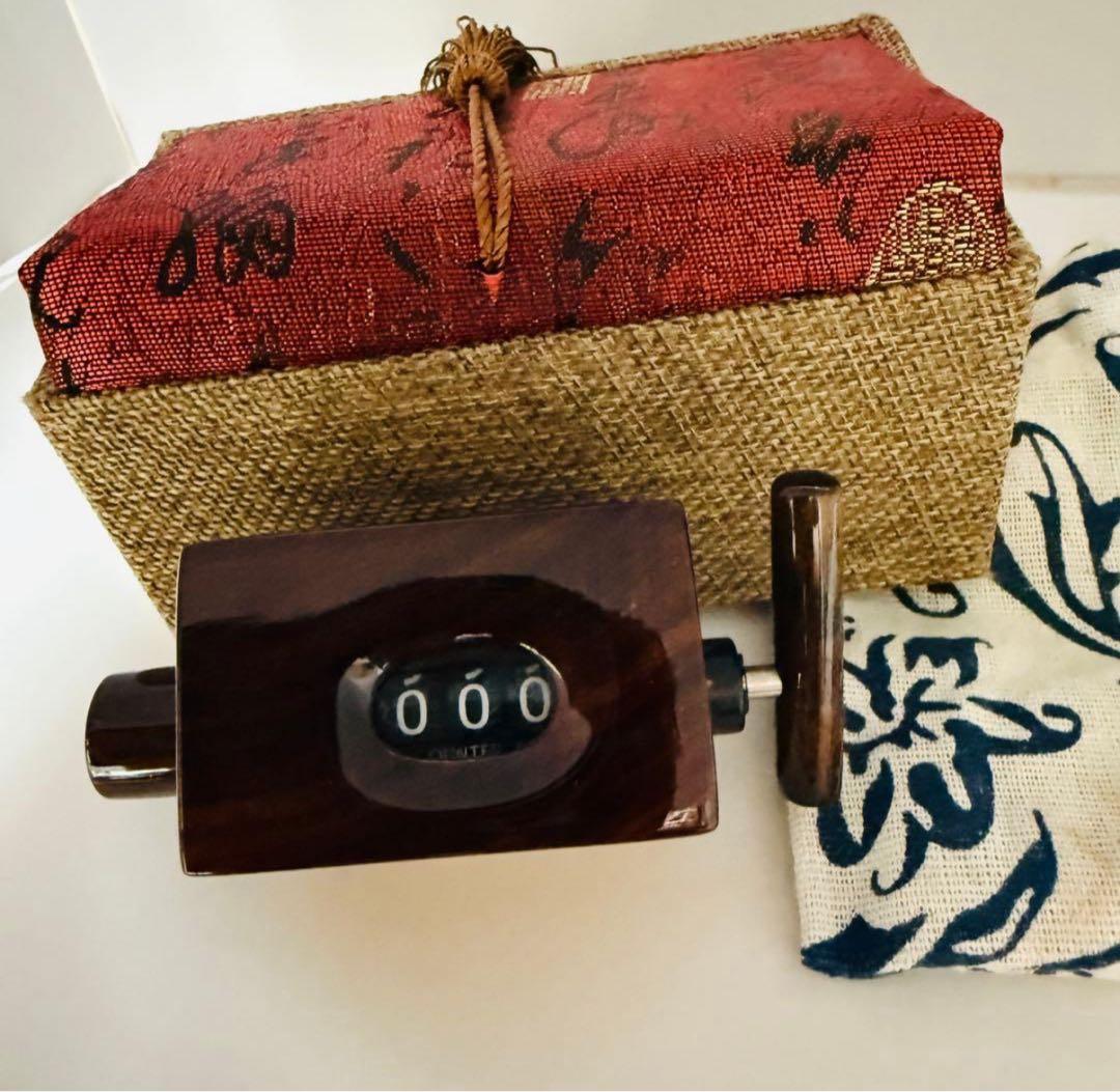 東雲』ヘラ釣り用 三桁カウンター 未使用ですが塗装のヒビあり(^