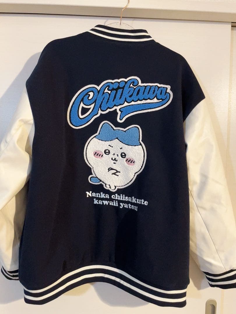 ちいかわ アベイル スタジャン Chiikawa 4Lサイズ ハチワレAvail
