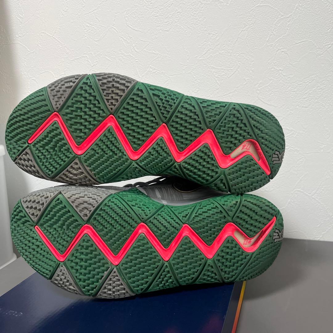 kyrie カイリー4 ナイキ　nike 28.5cm