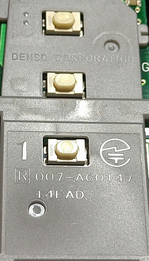 初期化済トヨタ純正スマートキー 基盤番号231451-0010新品電池付き①