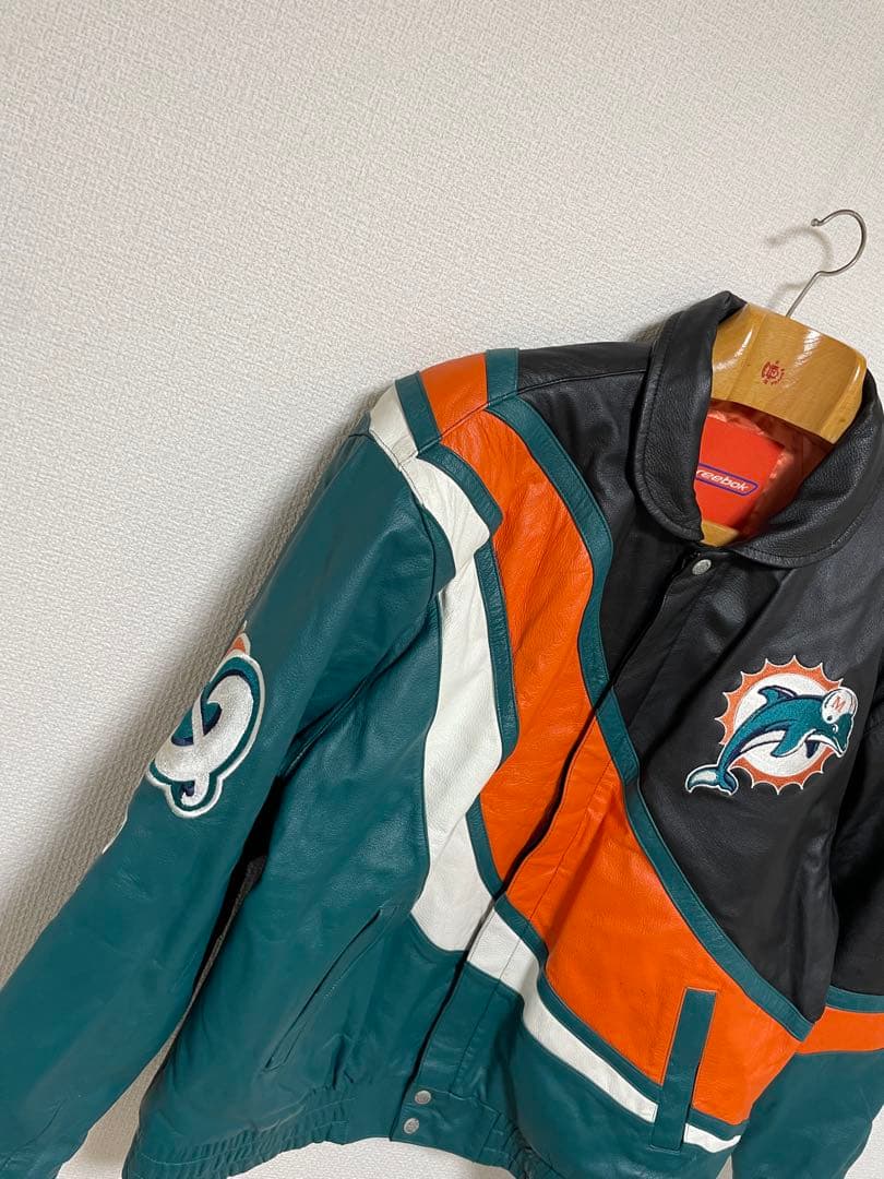NFL Jeff Hamilton × Reebok レザー スタジャン - メルカリ