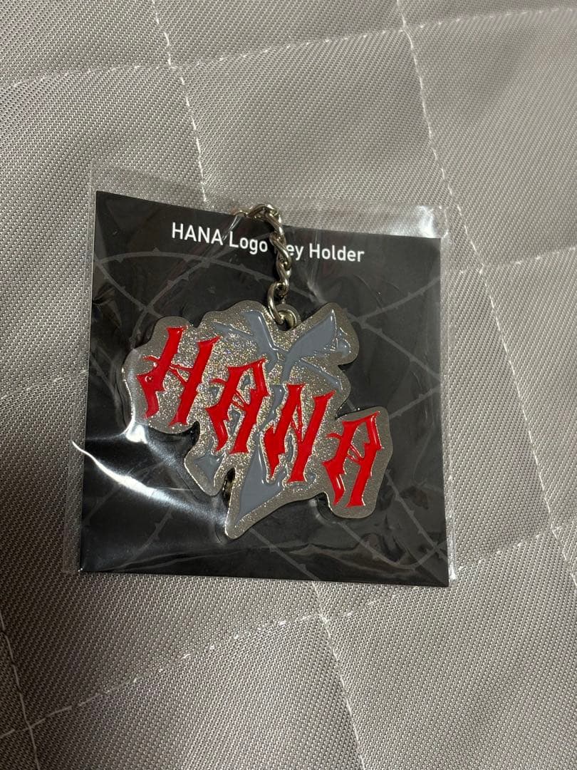 HANA ロゴ キーホルダー - メルカリ