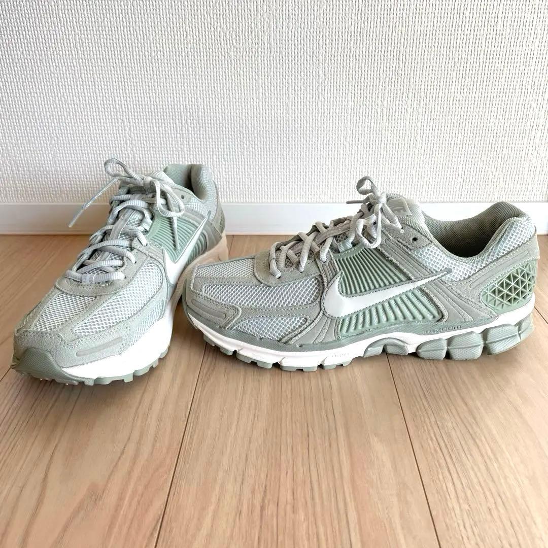NIKE ナイキ　ZOOM VOMERO 5 ズーム ボメロ 5 27.5cm