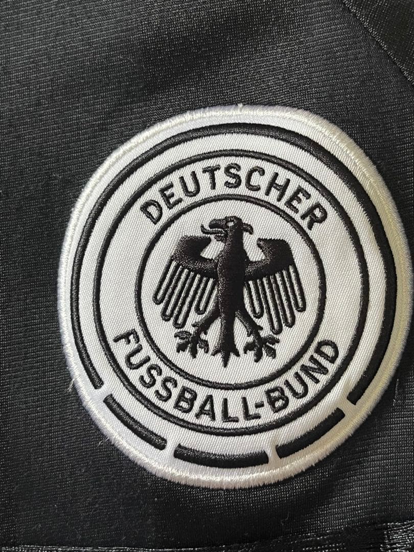 希少！adidas 1992 vintage ドイツ代表ジャージ ブラック s