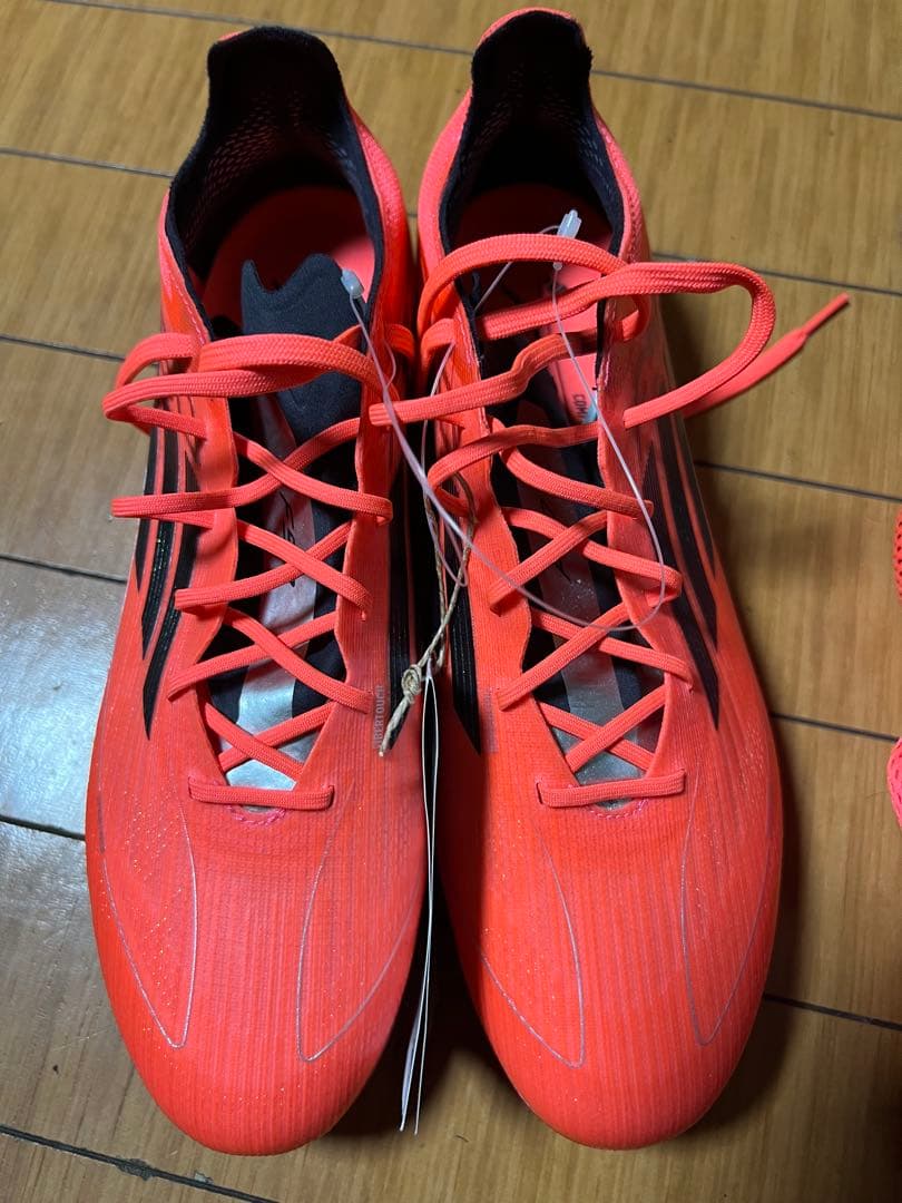【新品未使用】アディダス F50 ELITE HG/AG 26.0cm