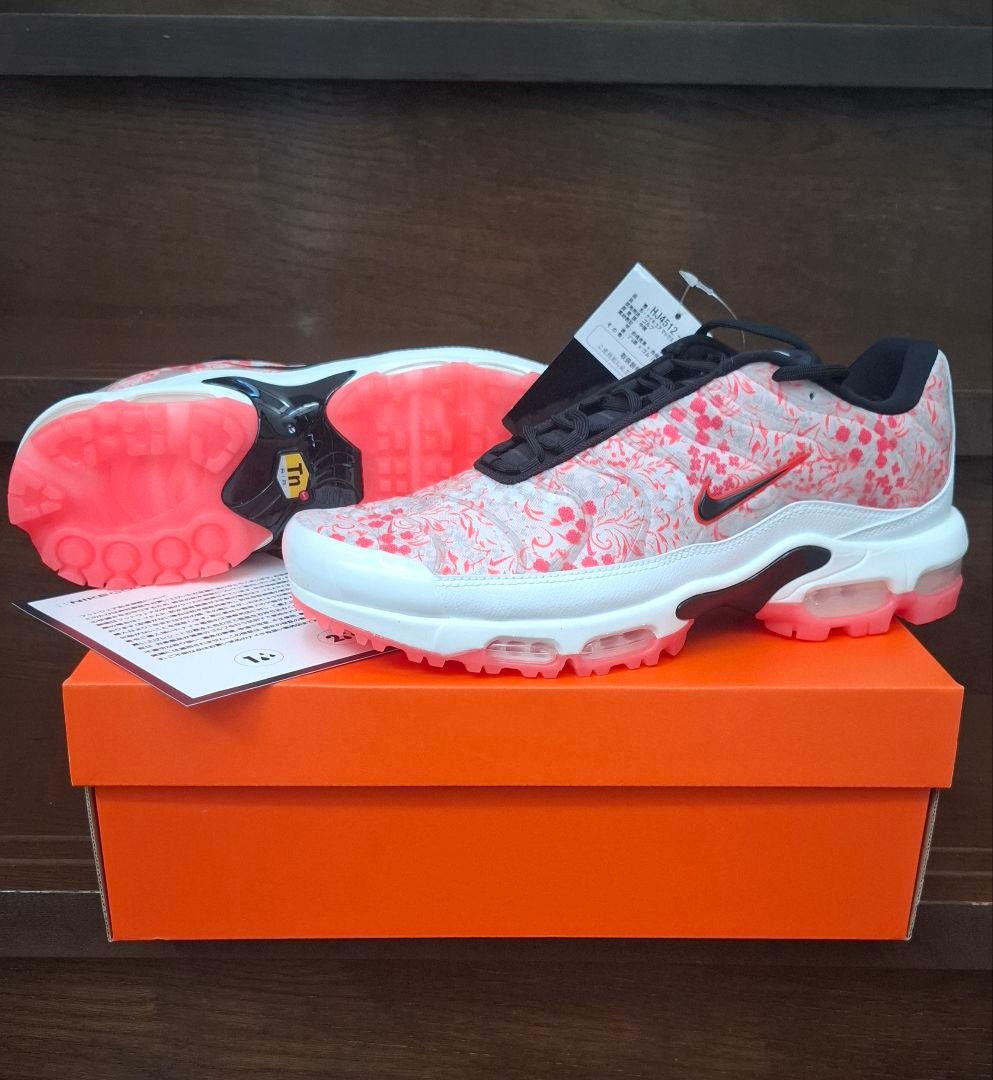 国内正規品 NIKE Air Max Plus G　ゴルフ ゴルフシューズ仕様の「ナイキ エアマックス プラス」にメタリック