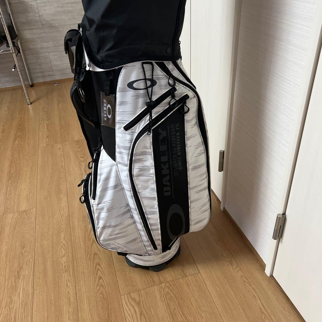 ⭐️軽量❗️オシャレなオークリーキャディバック 《9型》 【48】