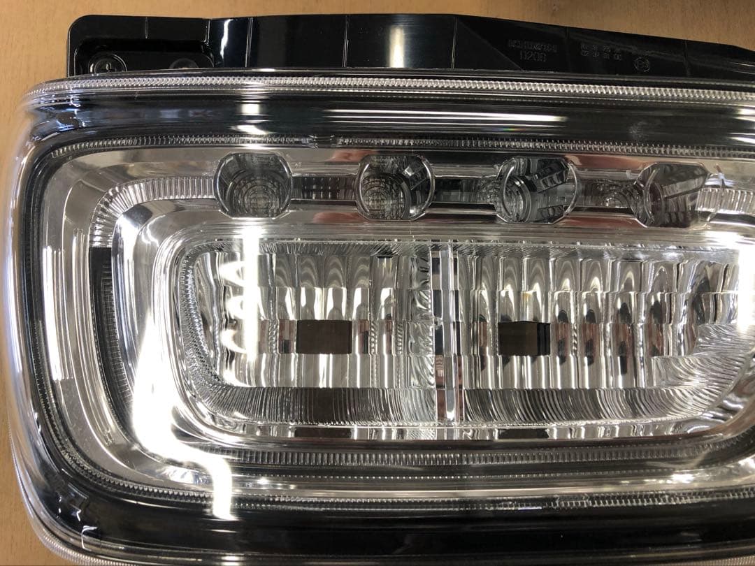 MH35/55/85/95S ワゴンRスティングレー テールランプ 左右セット