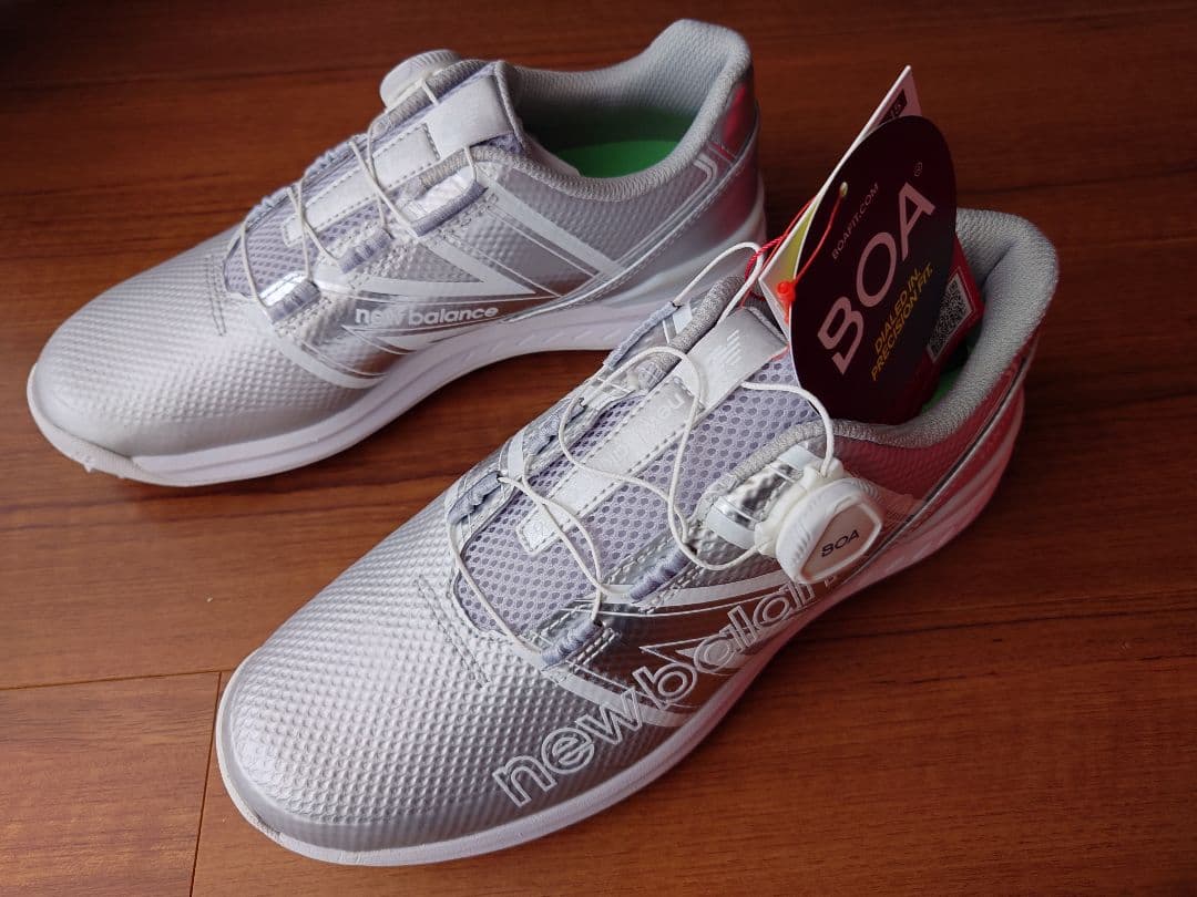 s*l様 新品☆ニューバランスゴルフ☆レディースゴルフシューズ☆23.5cm