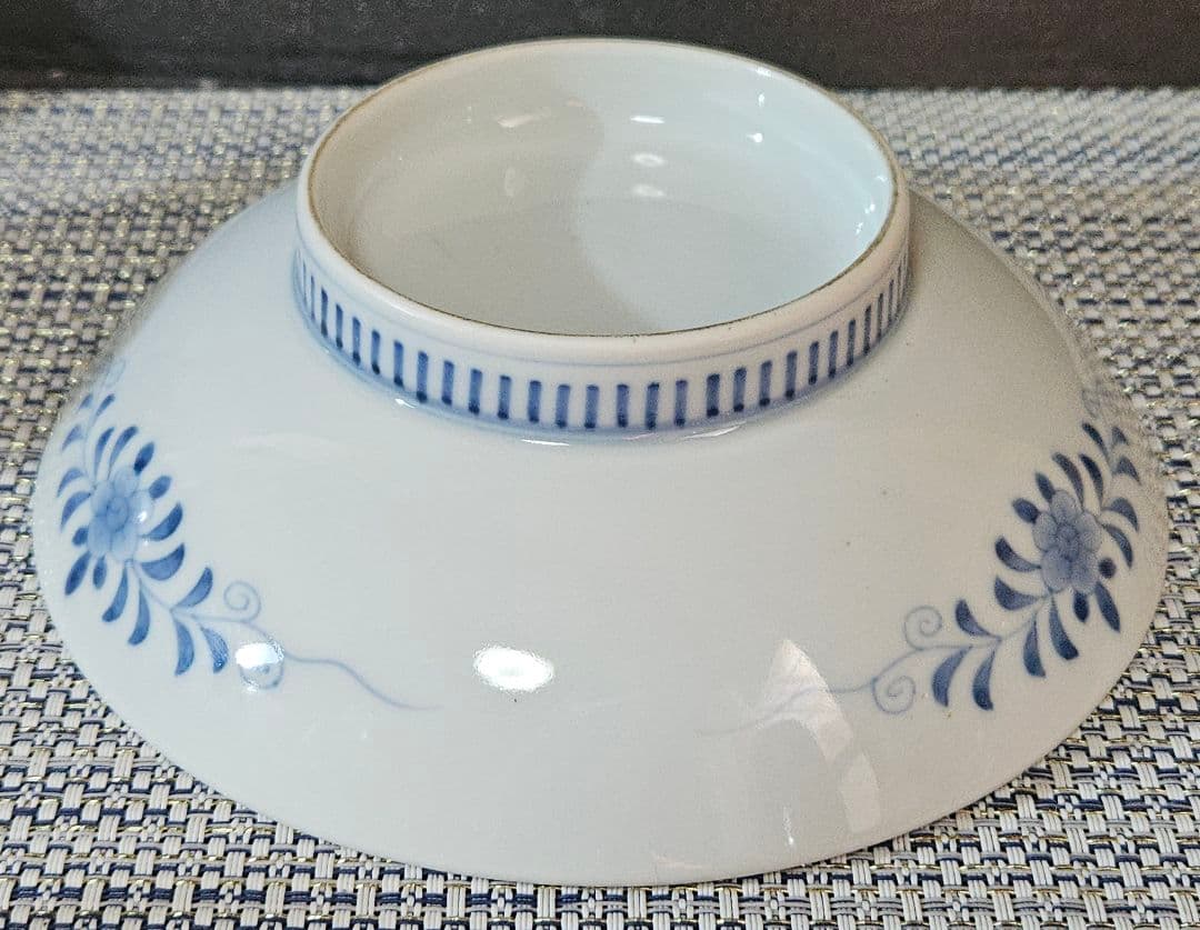 名品❗】江戸時代後期　後期鍋島　藍鍋島　染付　若松図　16.1cm 櫛高台皿