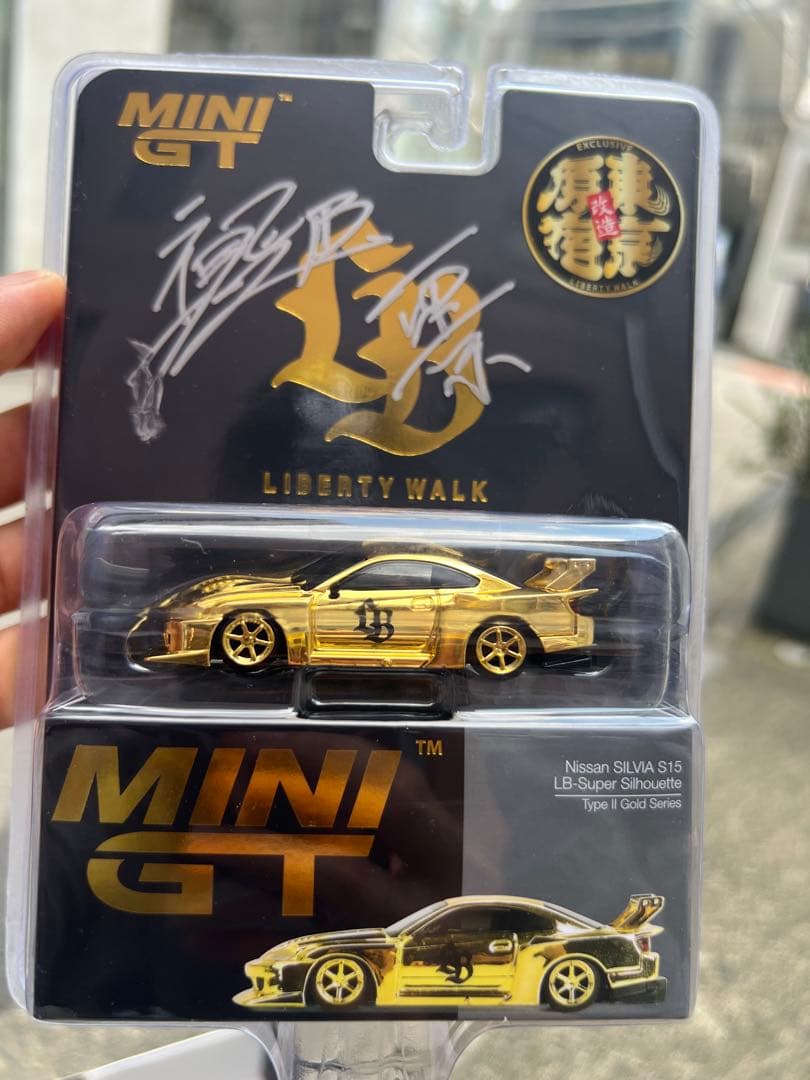 加藤会長サイン入り MINI GT リバティウォーク ゴールドミニカーの通販
