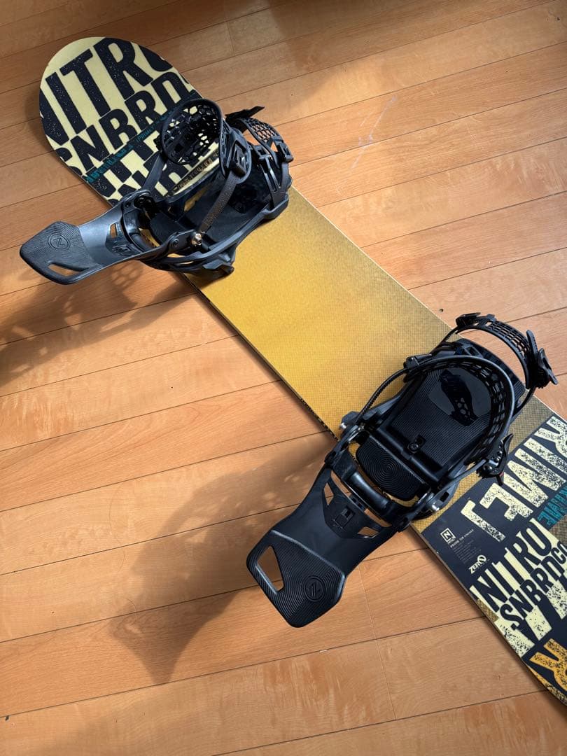 札幌市直接受渡し】スノーボード2点セット ナイデッカースーパー