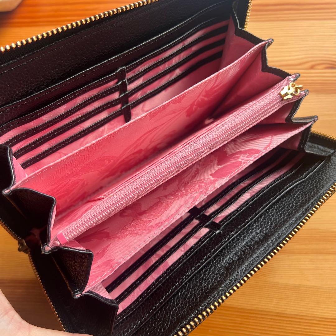 未使用✨シンクビー！ チェストフィオーレ 長財布 グリーン