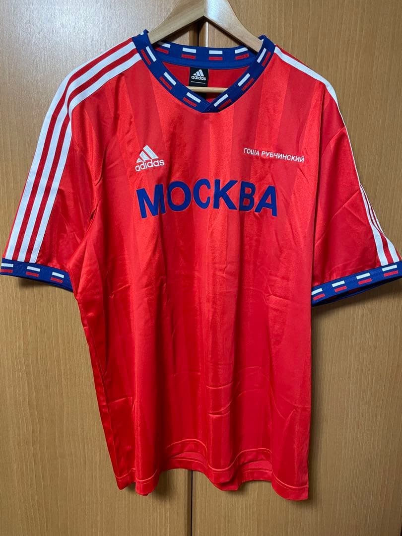 Gosha Rubchinskiy adidas Tシャツ10番 Gosha Rubchinskiy tシャツ GOSHA RUBCHINSKIY/ゴーシャ・ラブチン