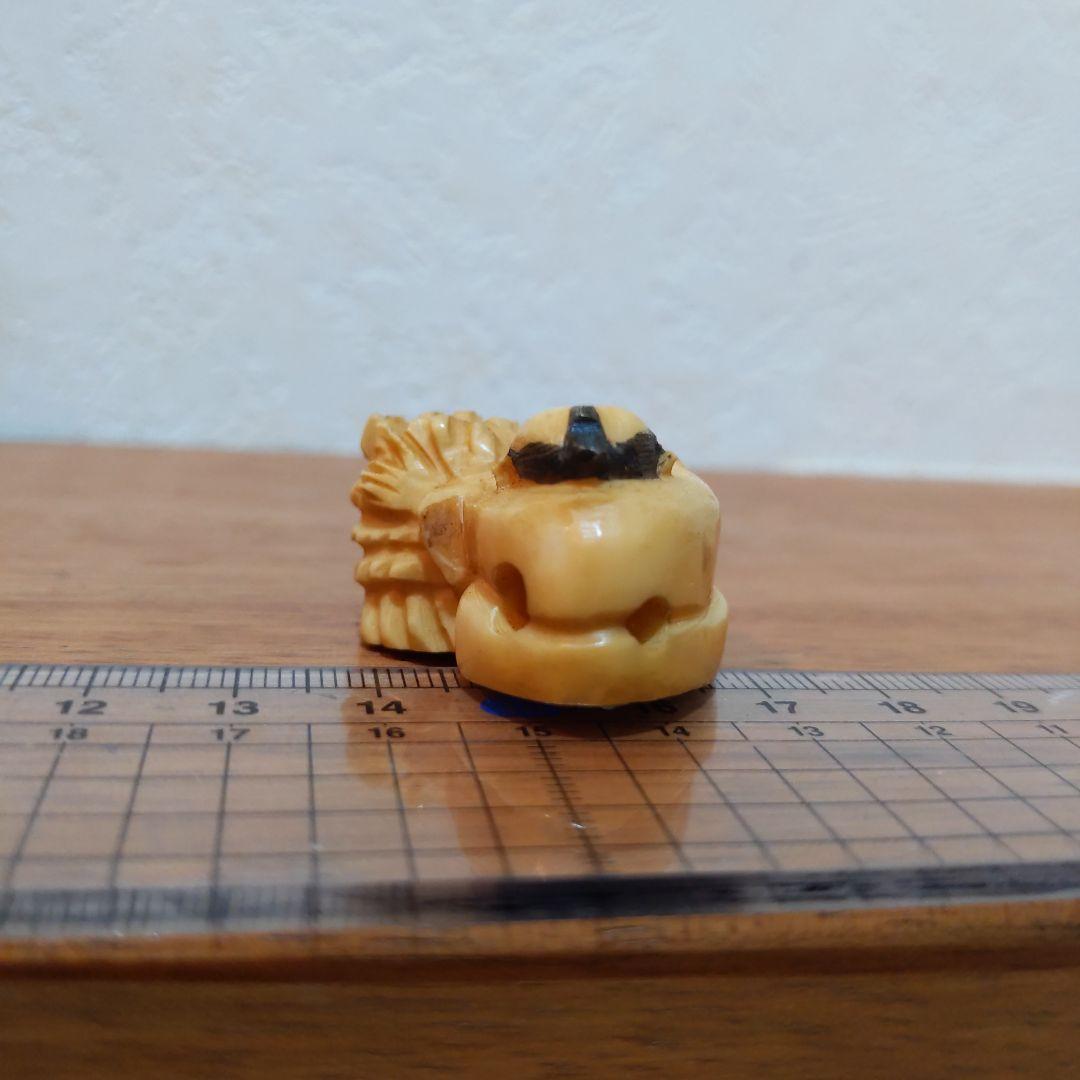 時代提物 人物根付 天然素材 在銘【江戸 薪売り人】高さ約