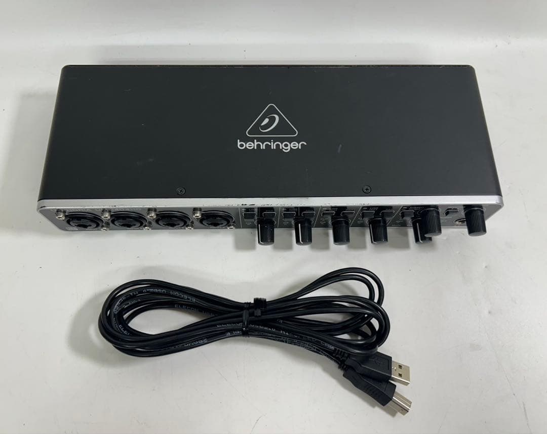 Behringer UMC404HD オーディオインターフェイス
