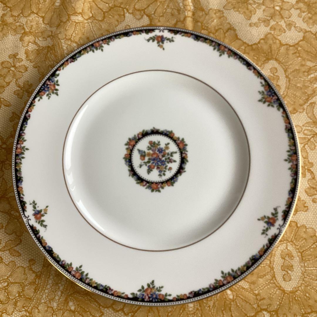 《 OSBORN》英国製ウエッジウッドオズボーンディナー皿4枚