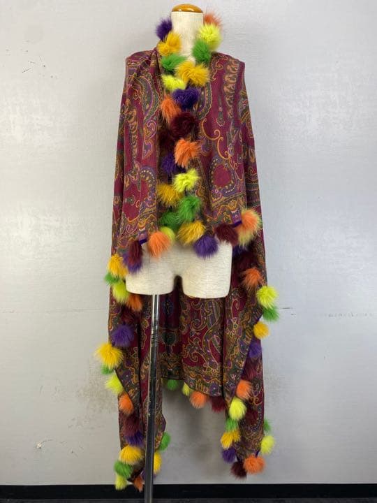 ETRO エトロファーデザインペイズリー柄大判ショール