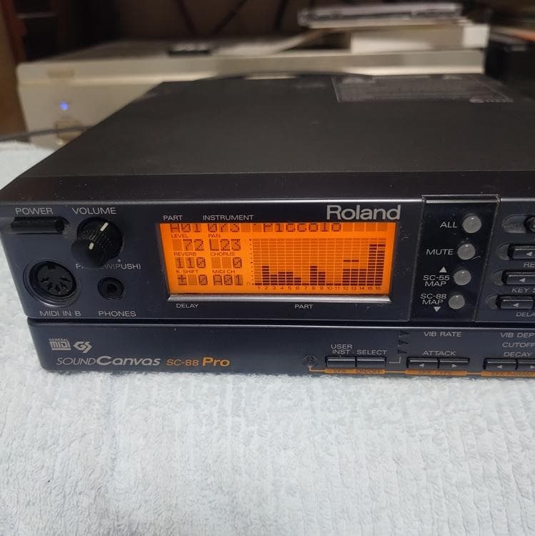 Roland SC-88Pro + ESI MIDIMATE eX - DTM・DAW高価