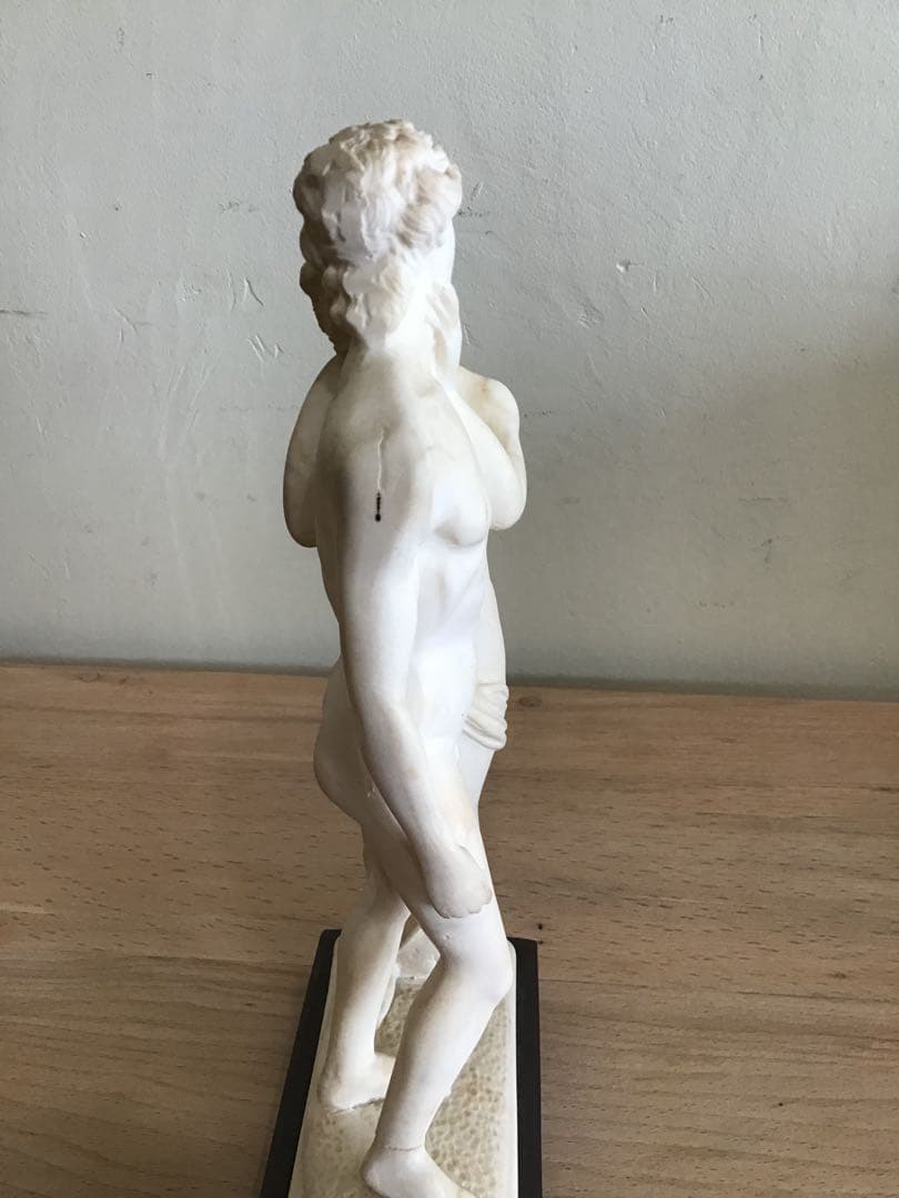 西洋彫刻　男女の抱擁 石膏彫刻 オブジェ　置物　25.5cm