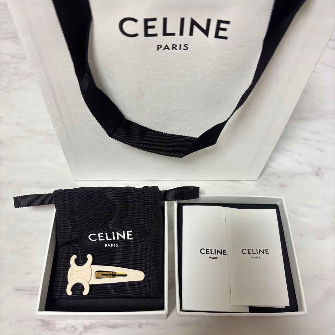 セリーヌ　ヘアクリップ　アイボリー ギフトにも♪【CELINE】 トリオンフヘアクロー ヘアクリップ (CELINE
