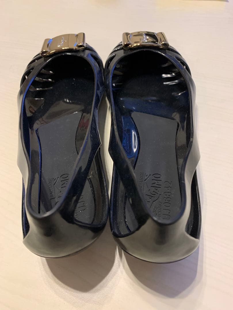 ニム 様専用‼️ フェラガモ ラバーシューズ 10 2点おまとめ - メルカリ