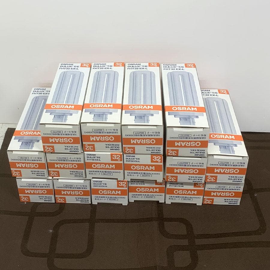 オスラム OSRAM FHT32EX-L コンパクト形蛍光灯 16個セット osram-fht32exl.jpg