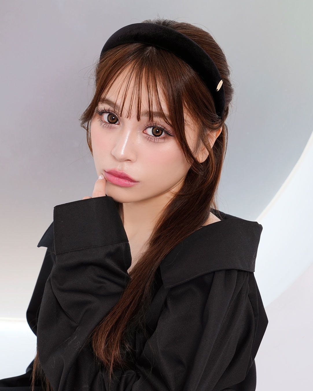 ベロアカチューシャ ブラック | ファッション通販＆メディアMyColor
