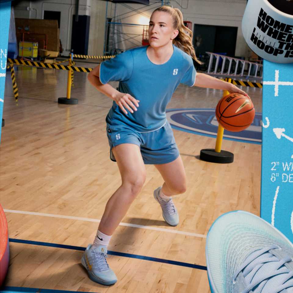 NIKE公式】 サブリナ・イオネスク【ナイキ公式通販】