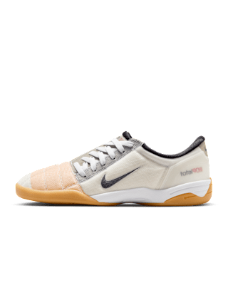 NIKE公式】ナイキ トータル 90 メンズシューズ.オンラインストア (通販