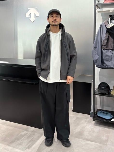 DESCENTE グランフロント大阪 MIZUTANIのコーディネート(39720671