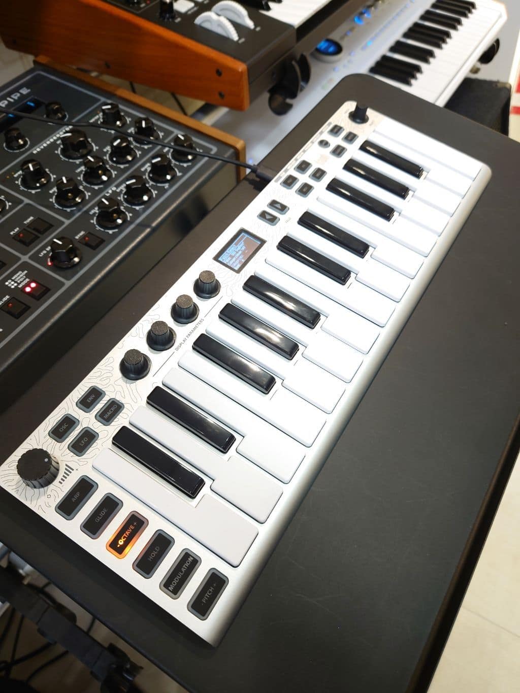 ESI 【春の新生活＆音楽制作応援キャンペーン 2026】Xsynth (イーエス