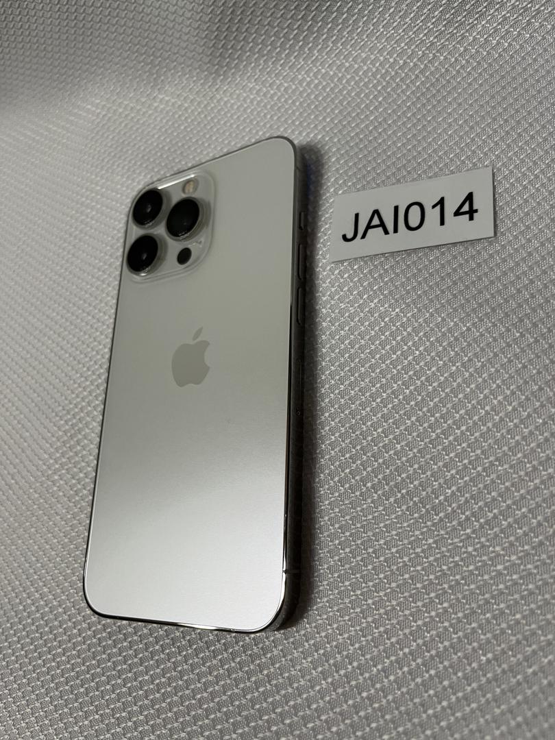 Apple iPhone 13 Pro - Unlocked, 256GB, Silver, A2483 - LABQ46207