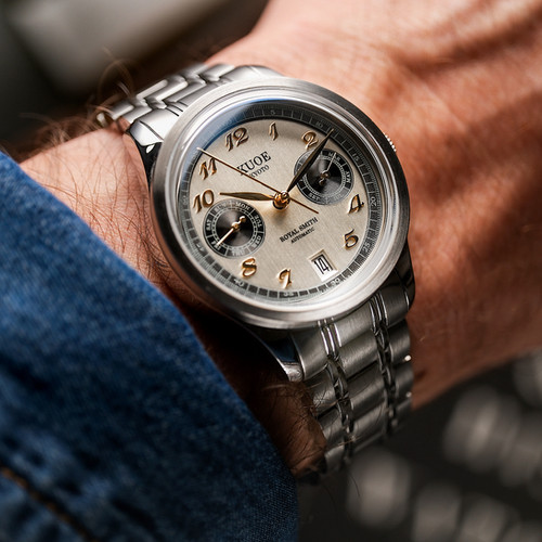 ROYAL SMITH 90-010 Automatic Panda x Vertical Brushed Dial | Kuoe