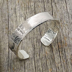 BANGLE | 目黒区 |工房あるじゃん