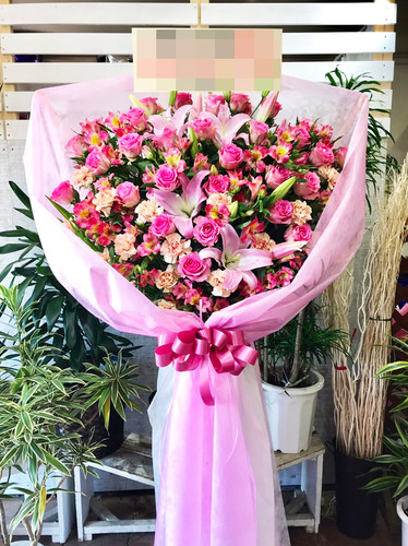 花束型スタンド花 | SPIRA PLUS