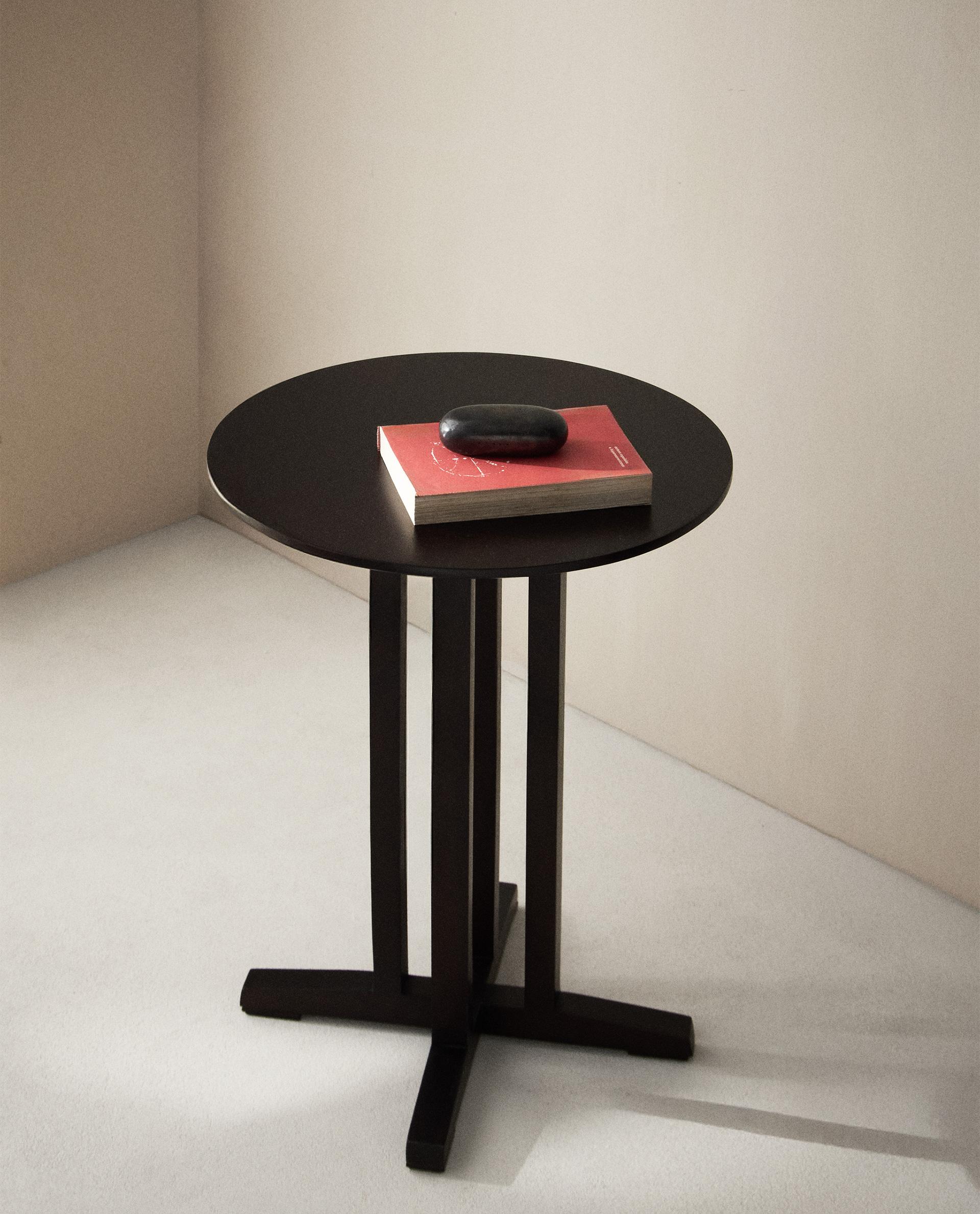 ROUND SIDE TABLE | Zara Home United Kingdom