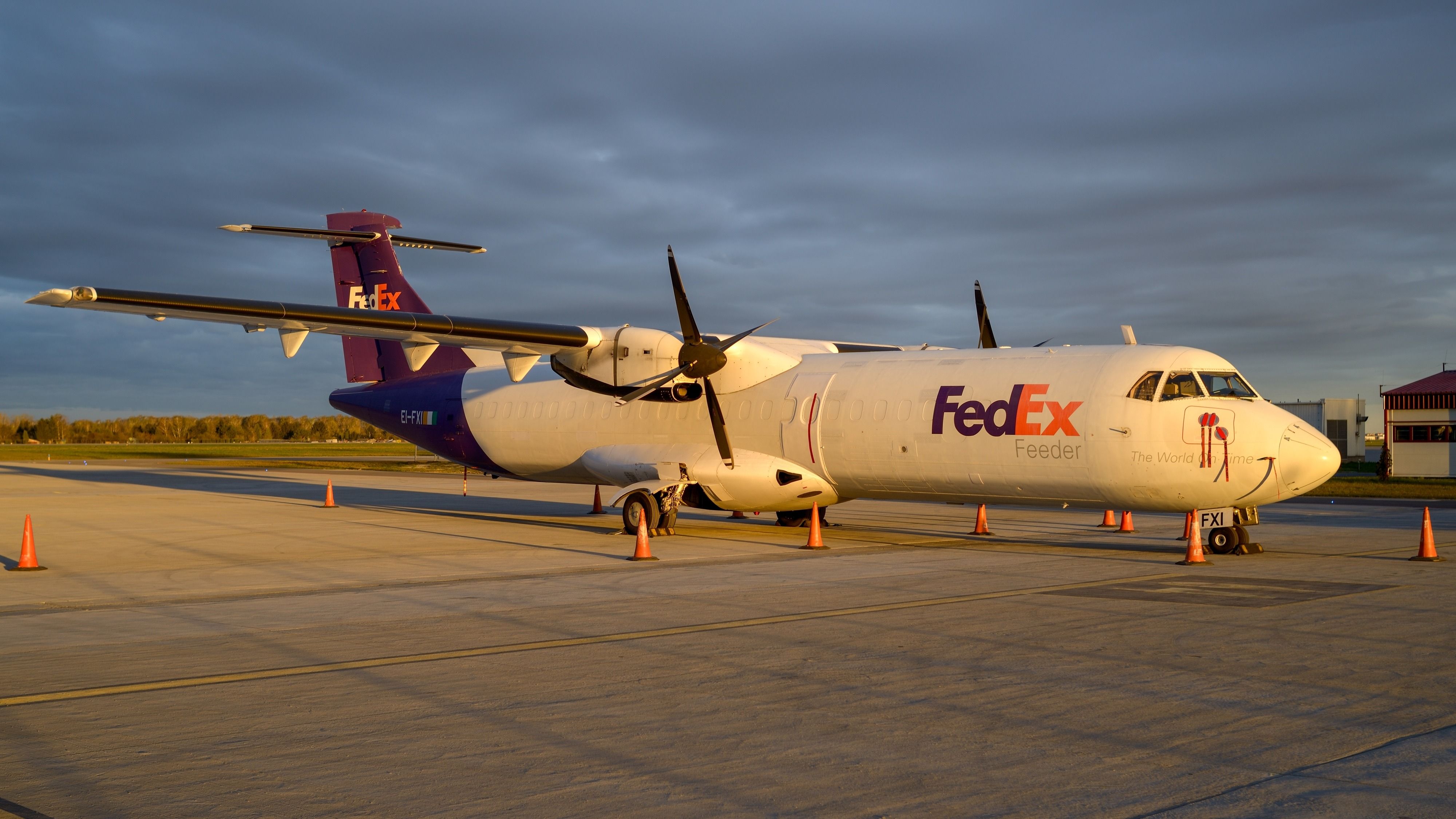 FedEx Expands Fleet With World's First Converted ATR 72-600 Freighter