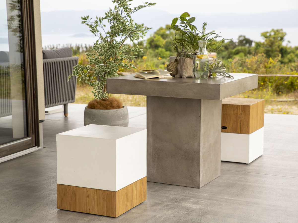 SaVeri Sam Cube Table / Stool Top Cheek / サベリ サム キューブ