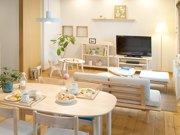 cosine EGG TABLE / コサイン タマゴテーブル - インテリア・家具通販