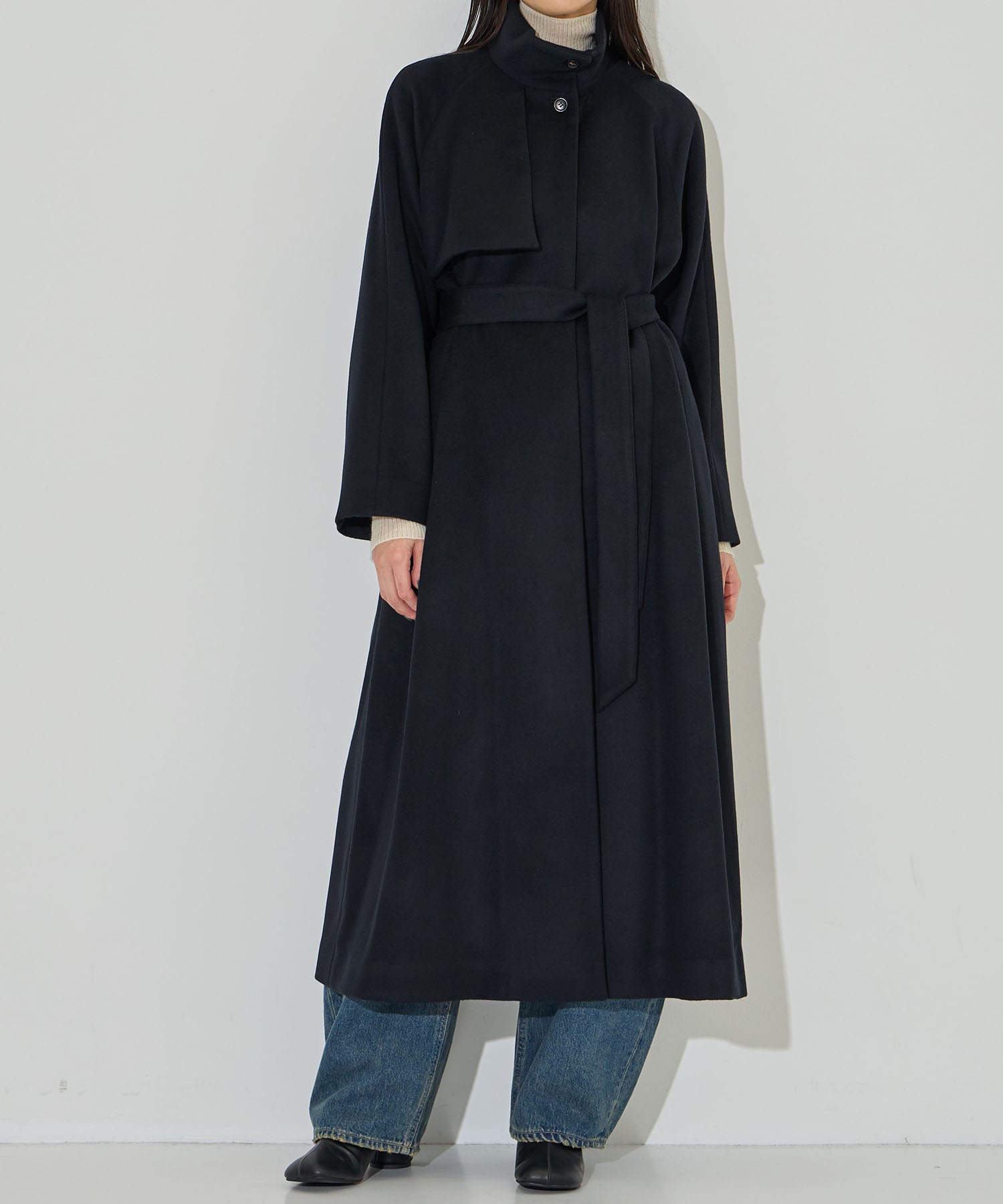別注スタンドカラーコクーンコート(1 BLACK): Dessin de mode: WOMENS