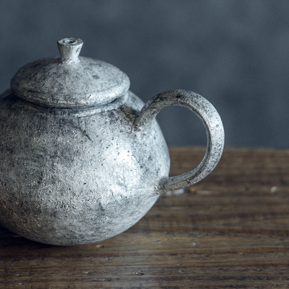 茶壷 (銀彩)｜フルカワゲンゴ おしゃれ かっこいい 高級感 手作り