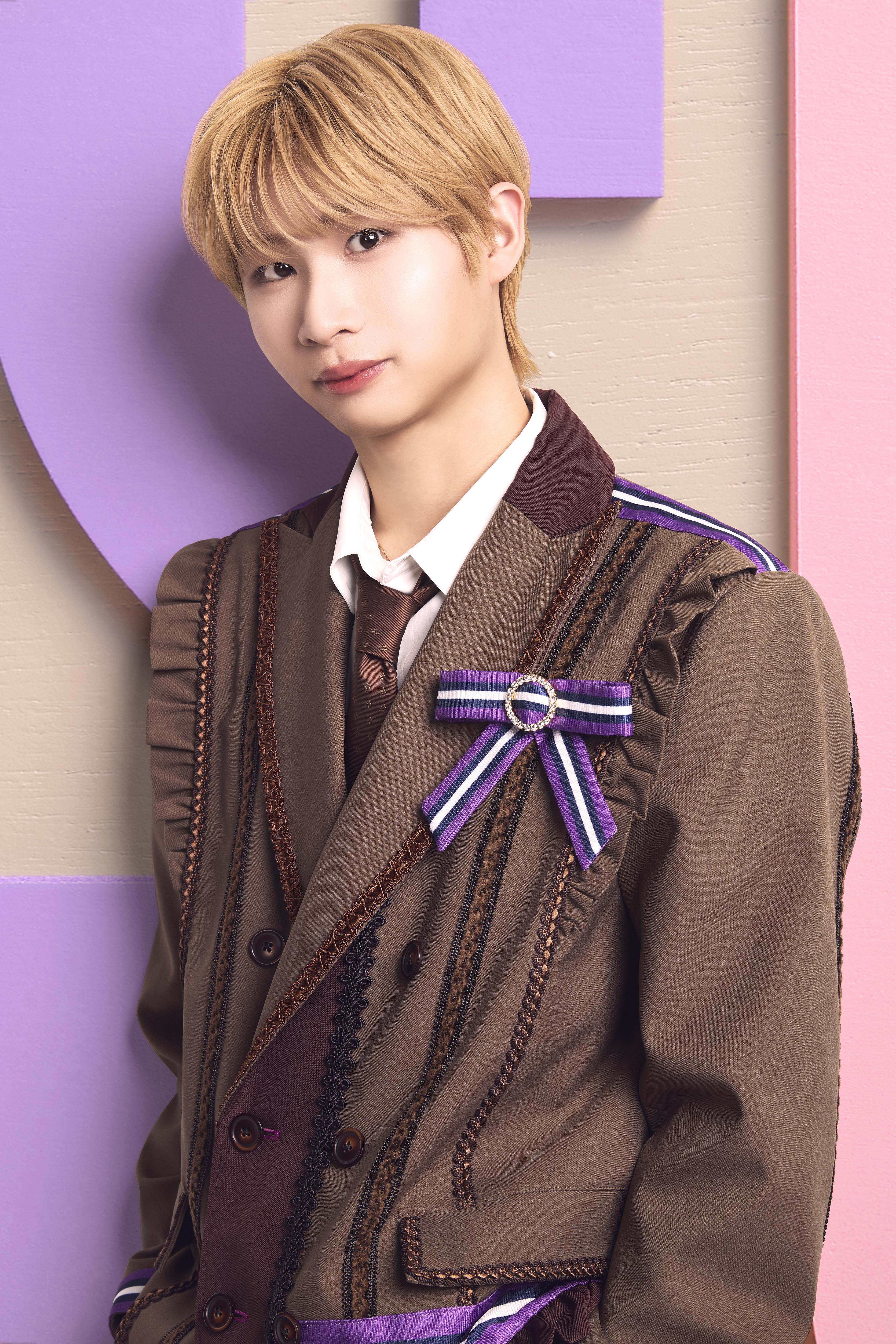 鈴木志音 | THE SUPER FRUIT OFFICIAL SITE