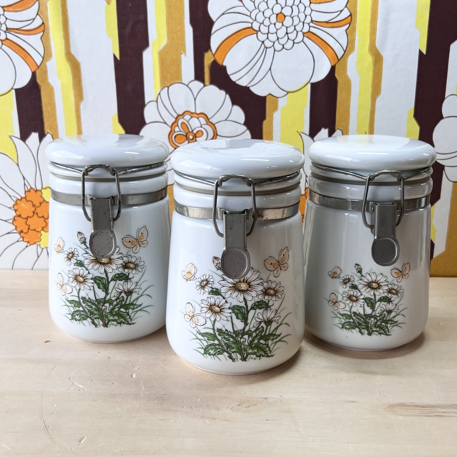 vintage グラスベイク風お花柄の陶器製保存容器 密閉容器 1個