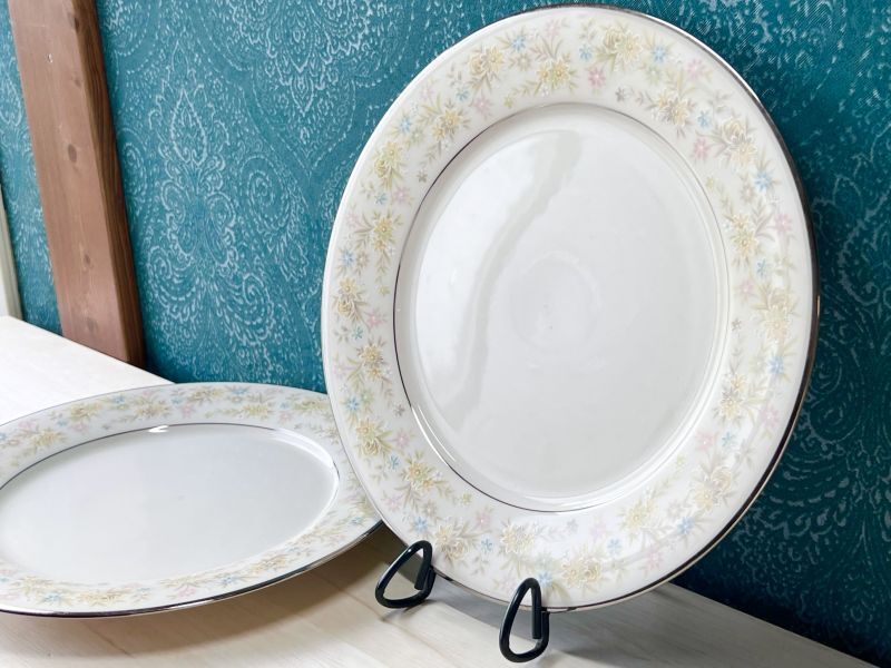 NORITAKE ノリタケ アイボリーチャイナ イエロー系小花柄 洋皿 26.5cm