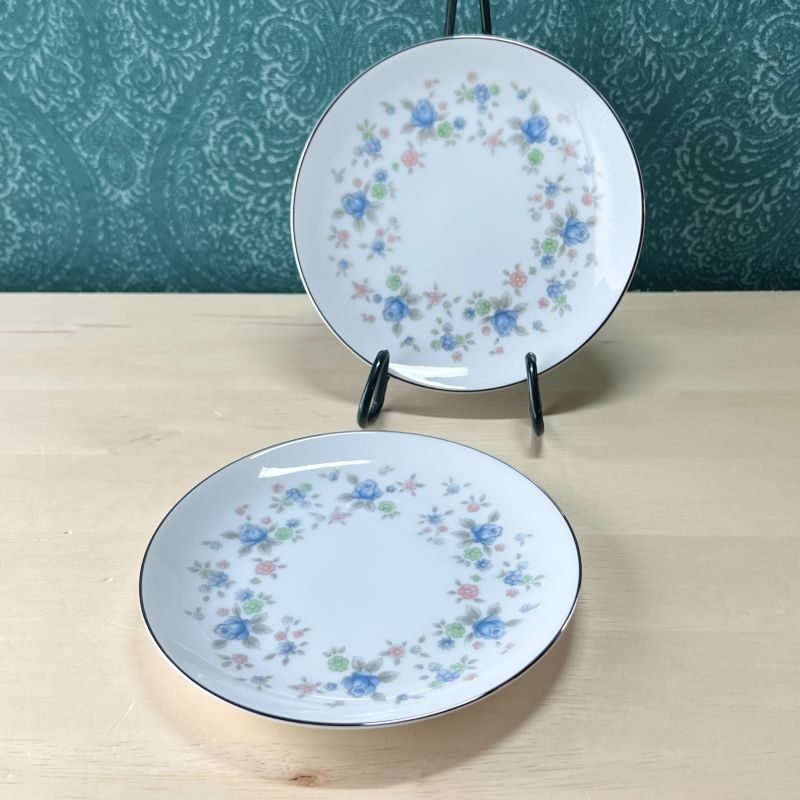 青と白の花柄 食器セット ノリタケ noritake ノリタケ 青い花柄の食器