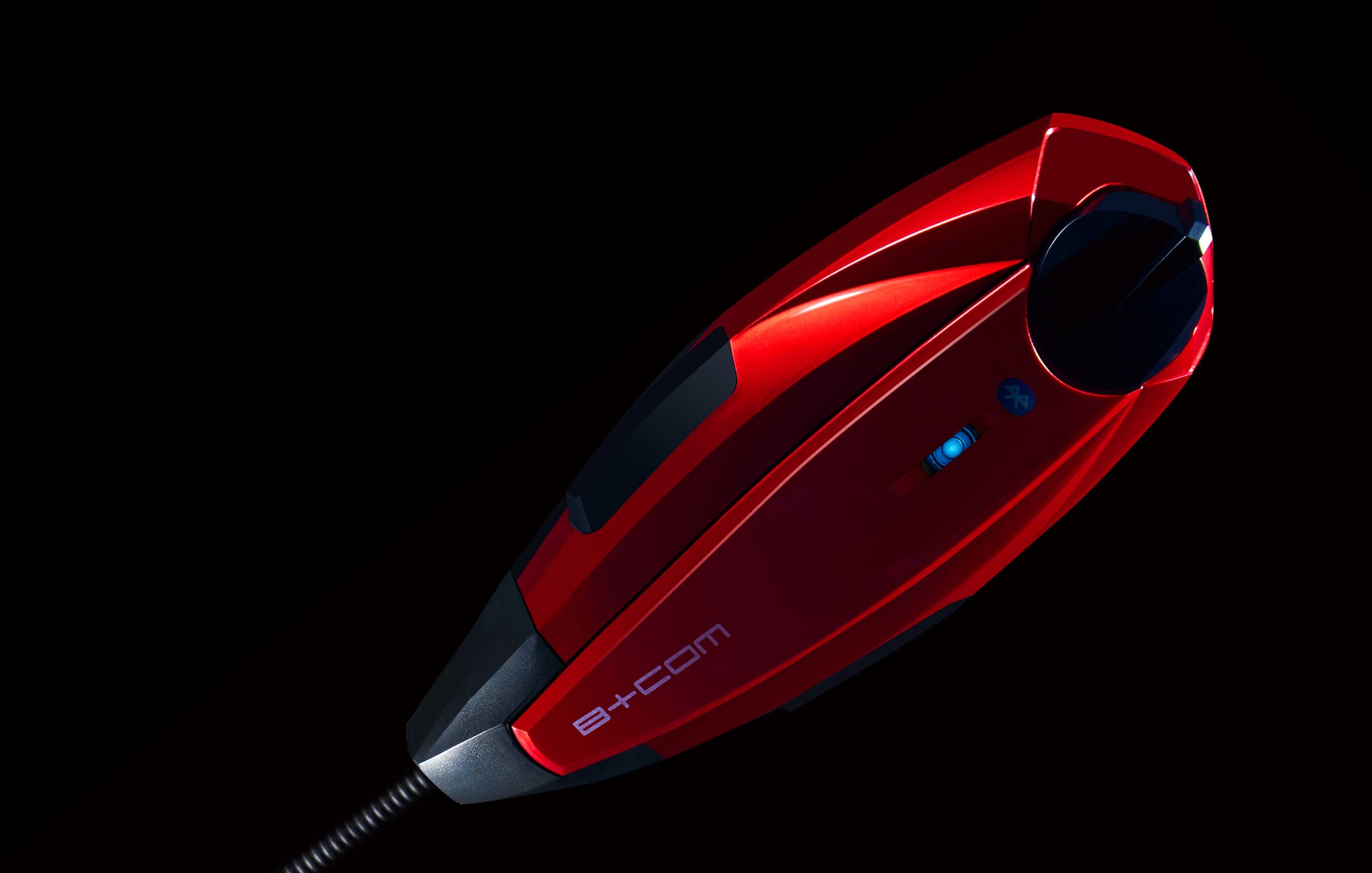 B+COM Ruby Red | SYGNHOUSE