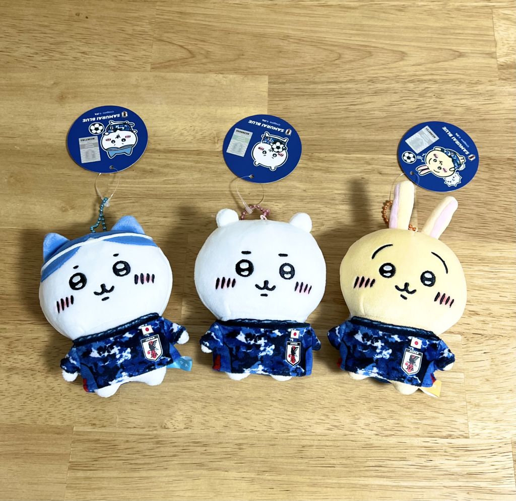 公*o様 ちいかわ サッカー 日本代表 マスコット ちいかわ サッカー
